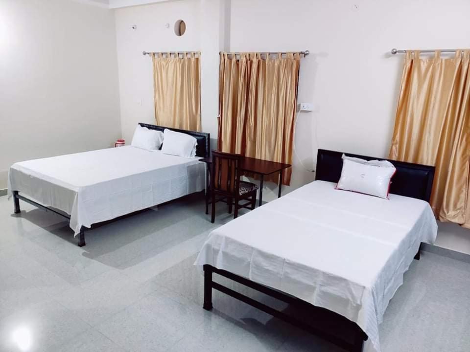 Nilachal Homes Guwahati Exteriör bild